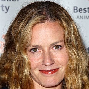 Elisabeth Shue Headshot 7 of 8