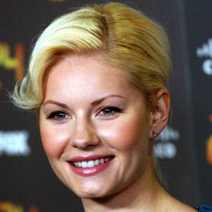 Elisha Cuthbert Headshot 10 of 10