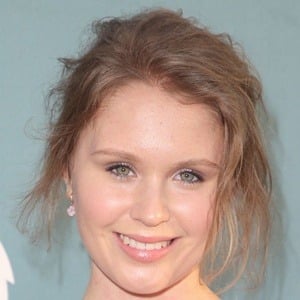 Eliza Scanlen Headshot 2 of 2