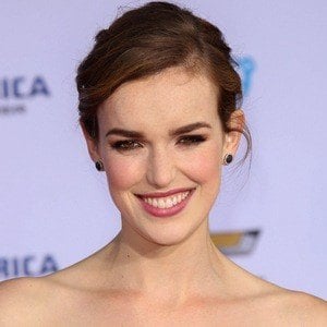 Elizabeth Henstridge at age 26