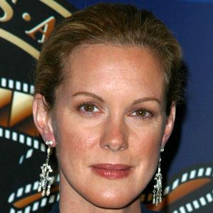 Elizabeth Perkins Headshot 7 of 7