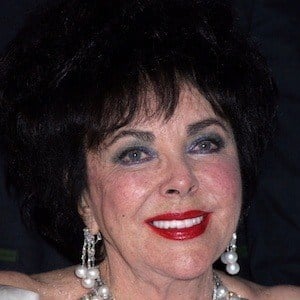 Elizabeth Taylor Headshot 7 of 10