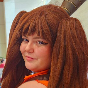 elkatcosplays Headshot 4 of 5
