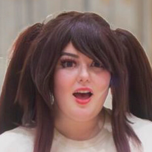 elkatcosplays Headshot 5 of 5