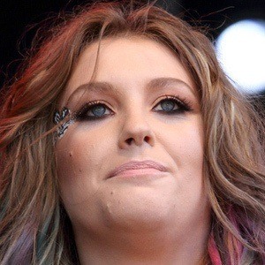 Ella Henderson Headshot 6 of 8