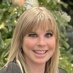 Ellie in Space Headshot 2 of 3