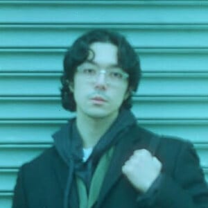 Elliot Sang Headshot 2 of 2