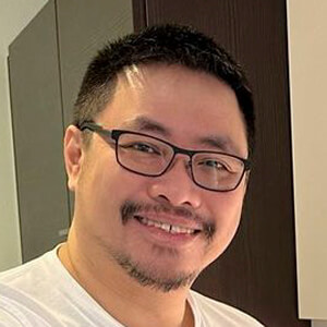Elmer Francisco Headshot 7 of 7