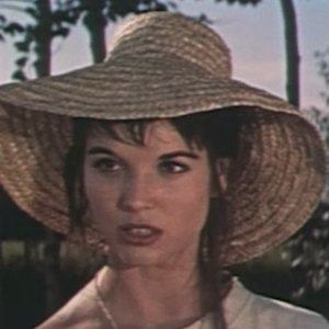 Elsa Martinelli Headshot 5 of 5