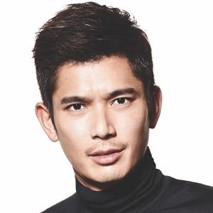 Elvin Ng Headshot 2 of 2