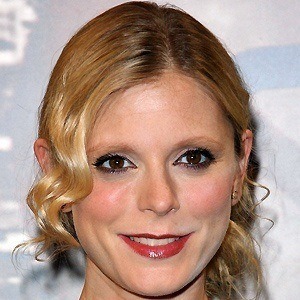 Emilia Fox Headshot 6 of 10