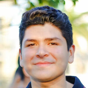 Emilio Acosta Headshot