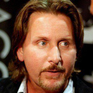 Emilio Estevez - Bio, Family, Trivia | Famous Birthdays