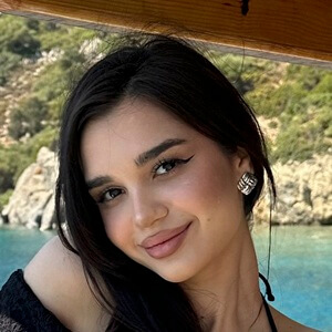 emiliyyam Headshot 6 of 6