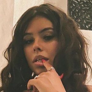 Emily Campos Headshot 5 of 10