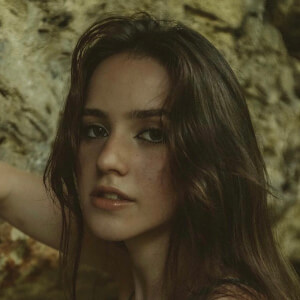 Emily Davis Headshot 6 of 10