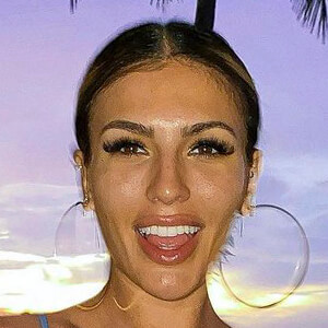 Guess the celebrity