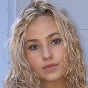 Emily Handley at age 17