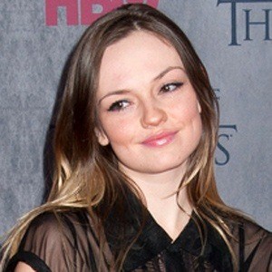 Emily meade that awkward moment