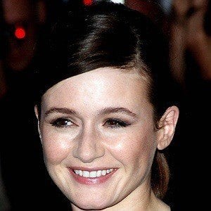 Emily Mortimer Headshot 5 of 10