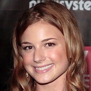 Emily VanCamp Headshot 9 of 10