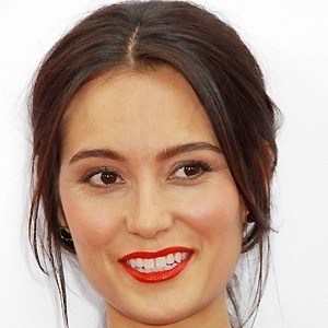 Emma Heming - Bio, Family, Trivia | Famous Birthdays