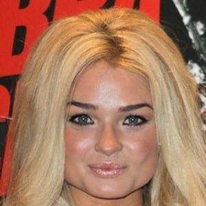 Emma Rigby Headshot 7 of 7