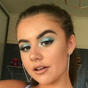 emmieraines at age 18