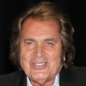 Engelbert Humperdinck Headshot 4 of 7