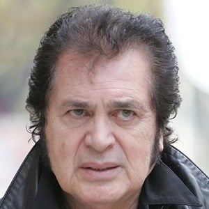 Engelbert Humperdinck Headshot 7 of 7