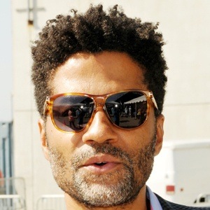 Eric Benet Headshot 7 of 10