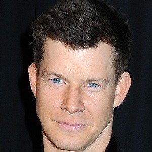 Eric Mabius - Bio, Family, Trivia | Famous Birthdays