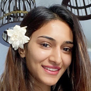 Erica Fernandes Headshot 9 of 10