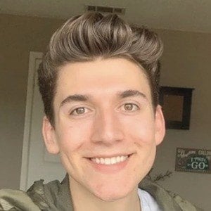 Ericjxhnsxn Headshot 2 of 3