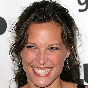 Erin Daniels - Bio, Family, Trivia | Famous Birthdays