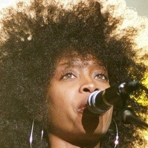 Erykah Badu Headshot 8 of 10