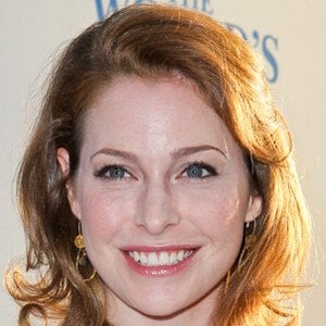 Esme Bianco - Age, Family, Famous Birthdays