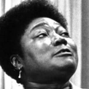 Esther Rolle Headshot 4 of 5