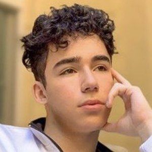 Ethan Drew Headshot 9 of 10