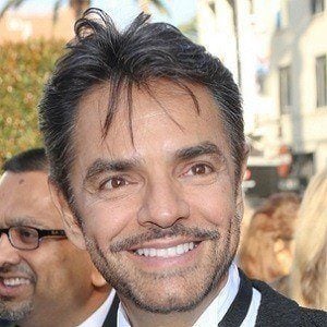 Eugenio Derbez Headshot 6 of 9