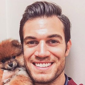 Evan Antin Headshot 3 of 10