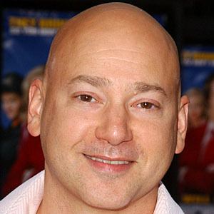 Evan Handler Headshot 4 of 5