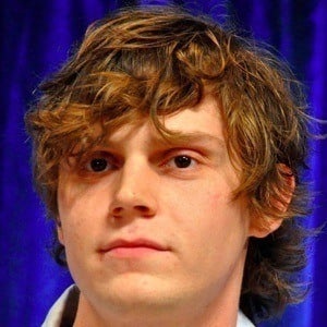 evan peters datând viața