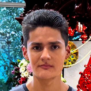 Evan Raugust Headshot 4 of 4