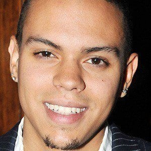 Evan Ross Headshot