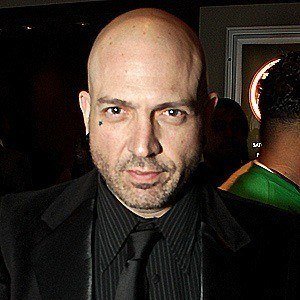 Evan Seinfeld - Bio, Family, Trivia | Famous Birthdays