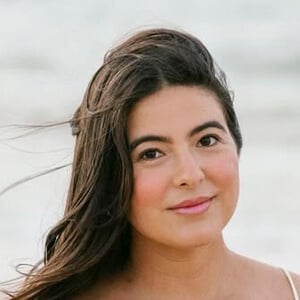 Evelyn Arguelles Headshot 6 of 6