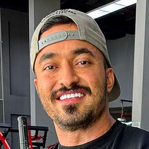 Faisal Suleiman Headshot 4 of 6