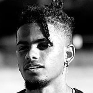 FamousDre Headshot 10 of 10
