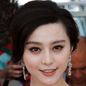 Fan Bingbing - Age, Family, Bio | Famous Birthdays